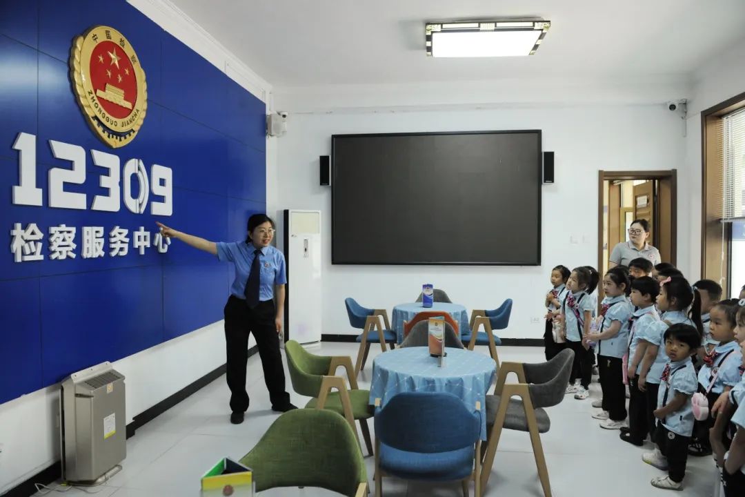 d5897dbfe5a75709e29015da44da56f6.jpg